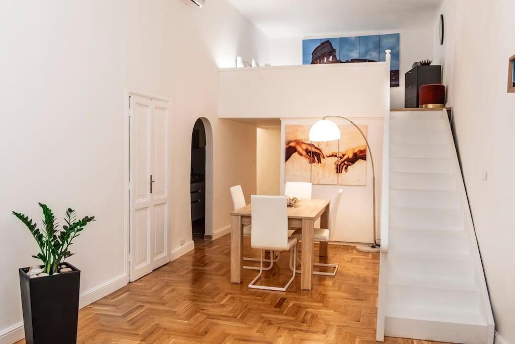 Apartment Campo De'fiori-rome By Foot Charming Aircwif Netflix