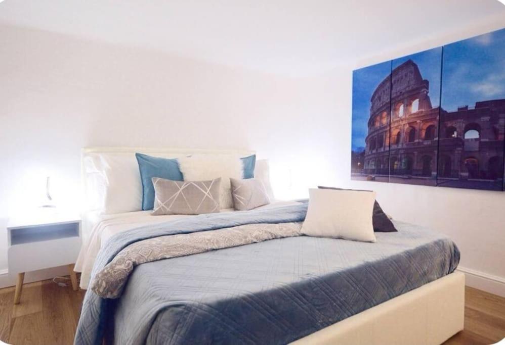 Apartment Campo De'fiori-rome By Foot Charming Aircwif Netflix Rom